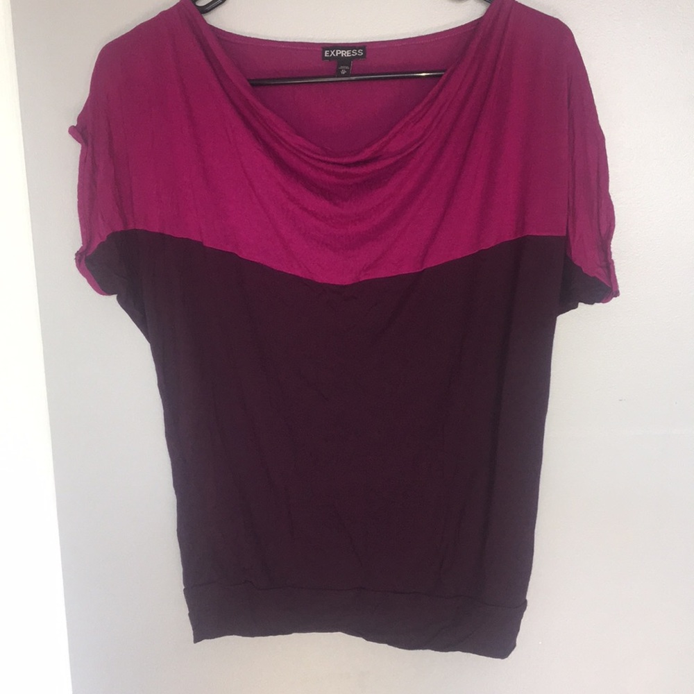 Express color block tee xs EUC